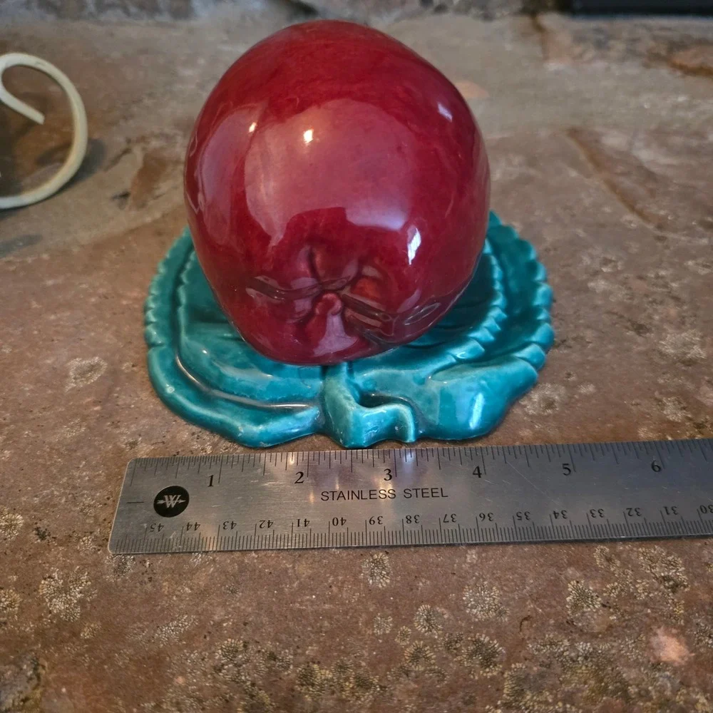 Vintage Ceramic Apple Wall Pocket Red Glazed Fruit Leaf Kitchen Cottagecore MCM